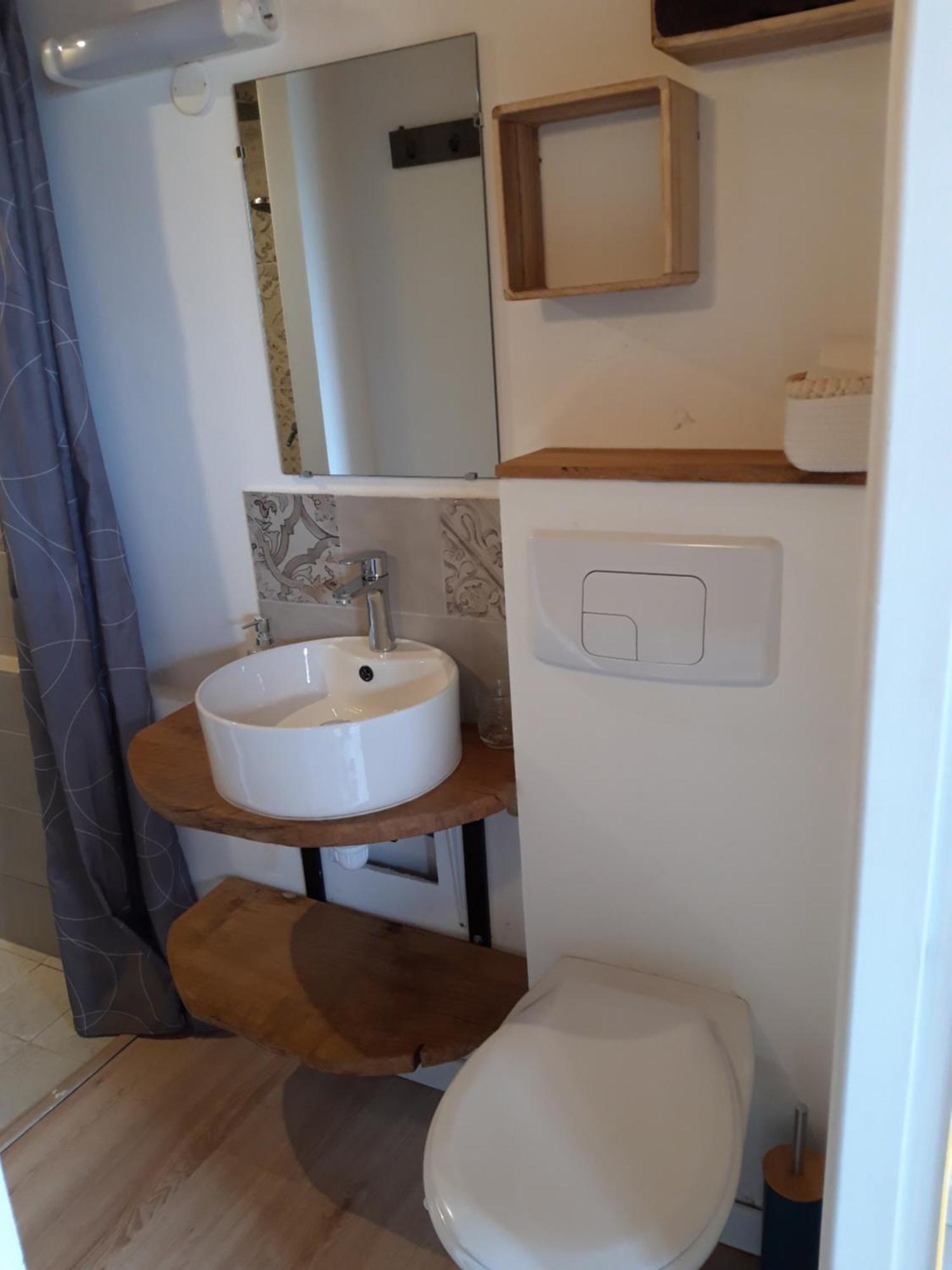 Le Clos D'Arry Apartment Arry  Phòng bức ảnh